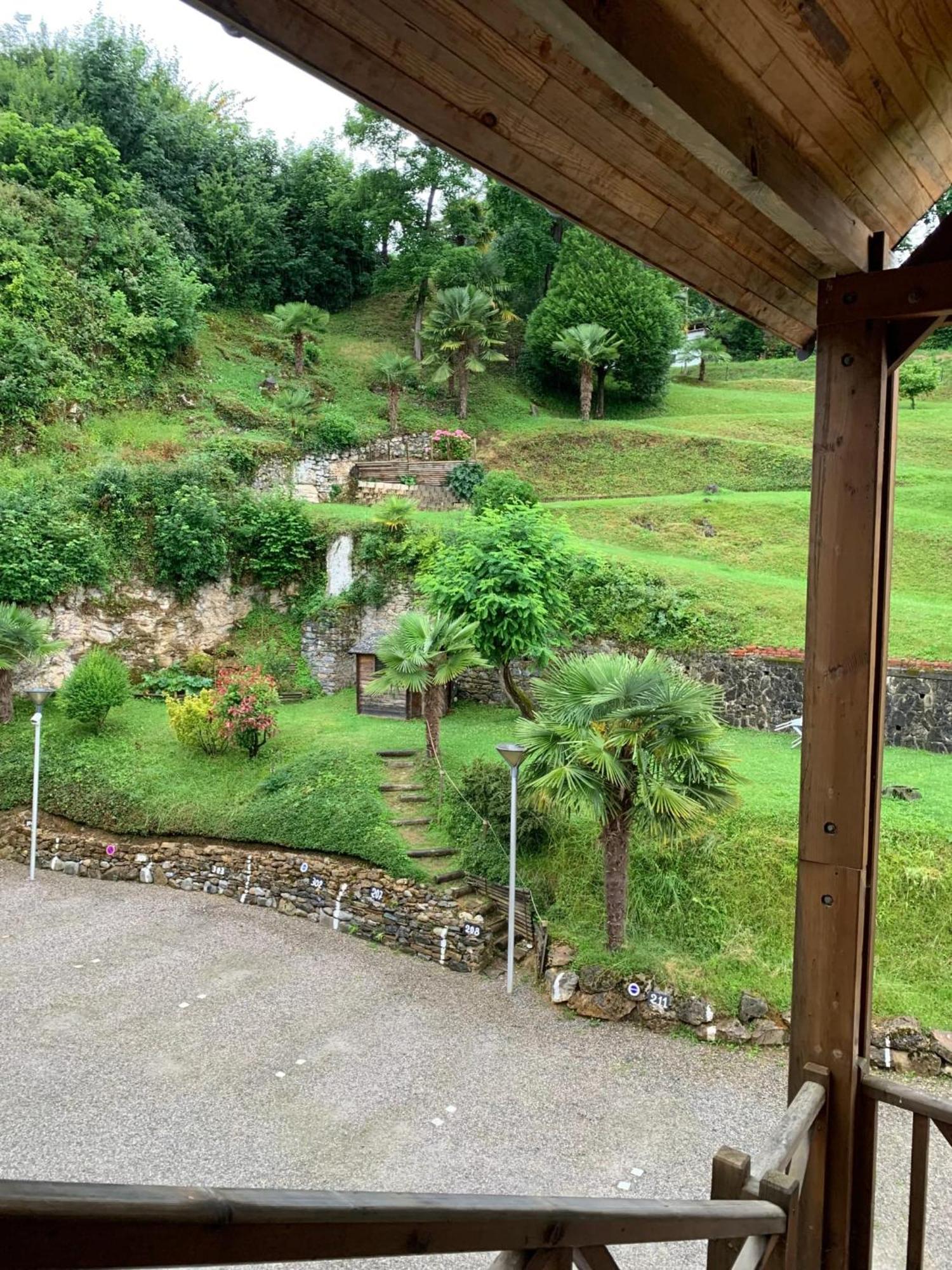 Appartement Charmant A Bagneres De Bigorre 56 M² Avec Balcon Ngoại thất bức ảnh
